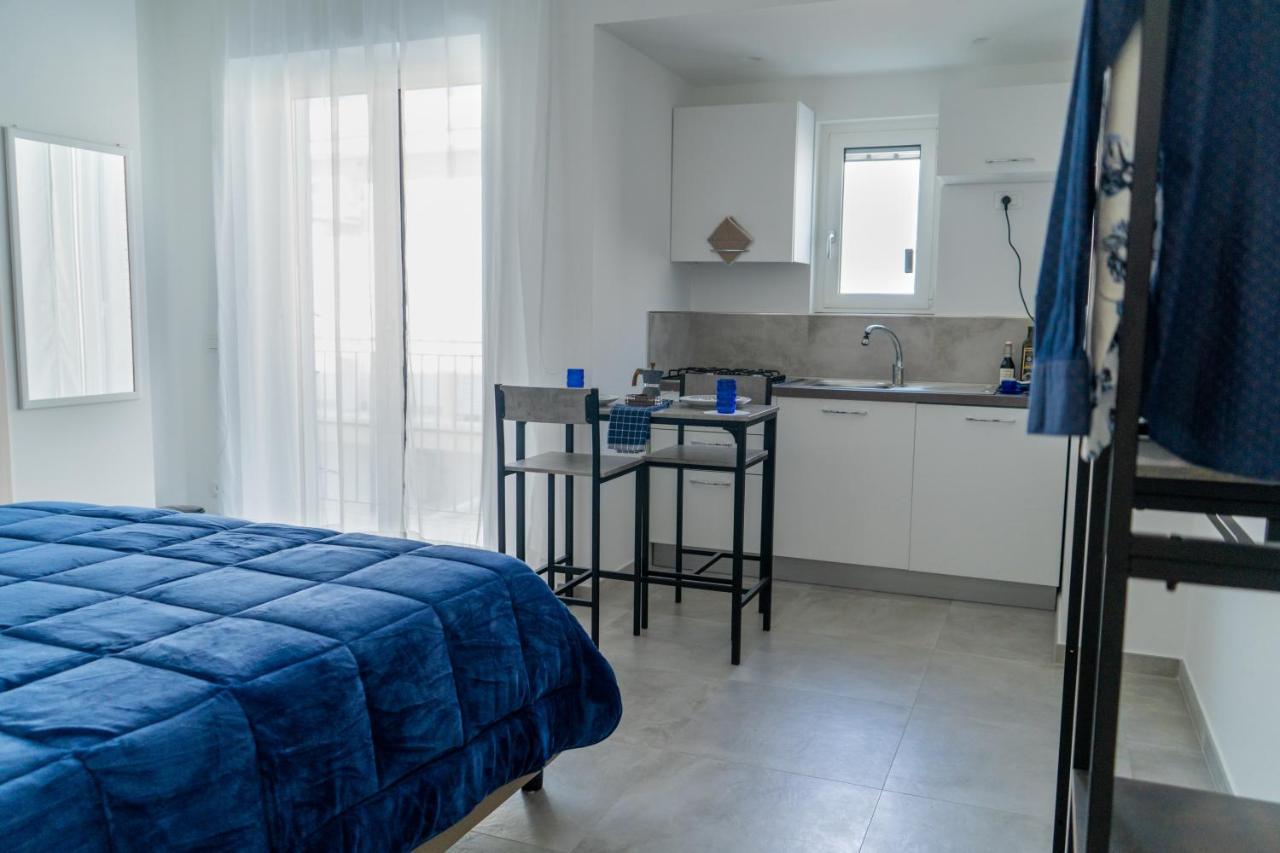 Alloggio Nuovissimo Al Centro E Rilassante Ischia Bagian luar foto